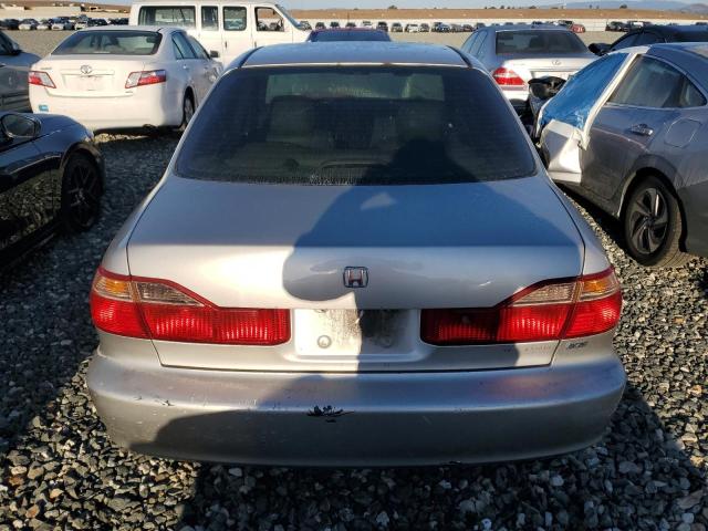 1HGCG1655WA062502 - 1998 HONDA ACCORD EX بيج صورة 6