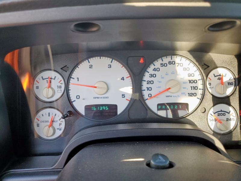 3D7KU28C44G253224 - 2004 DODGE RAM 2500 ST WHITE photo 9