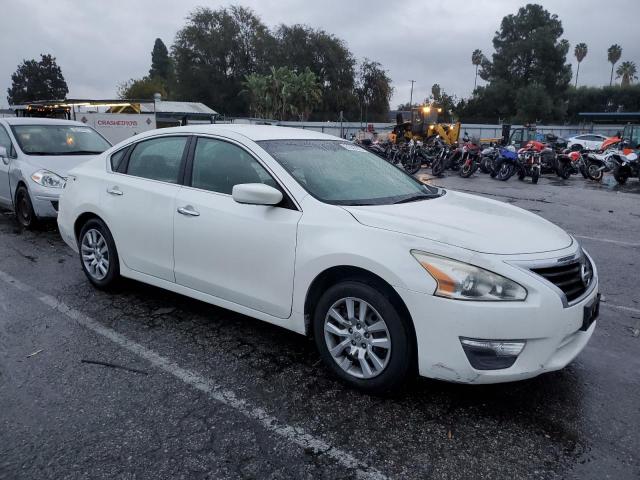 1N4AL3APXDC228932 - 2013 NISSAN ALTIMA 2.5 WHITE photo 4