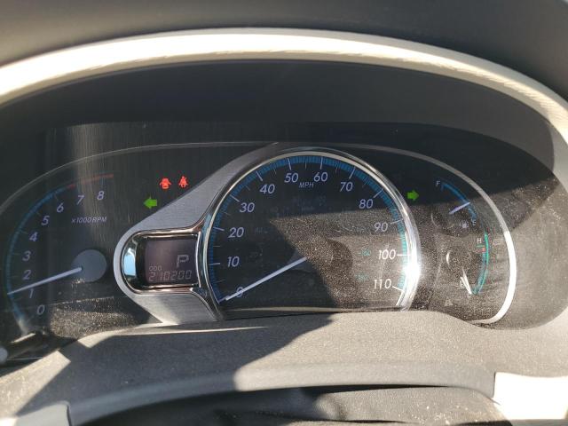 5TDDK3DC5BS016261 - 2011 TOYOTA SIENNA XLE RED photo 9