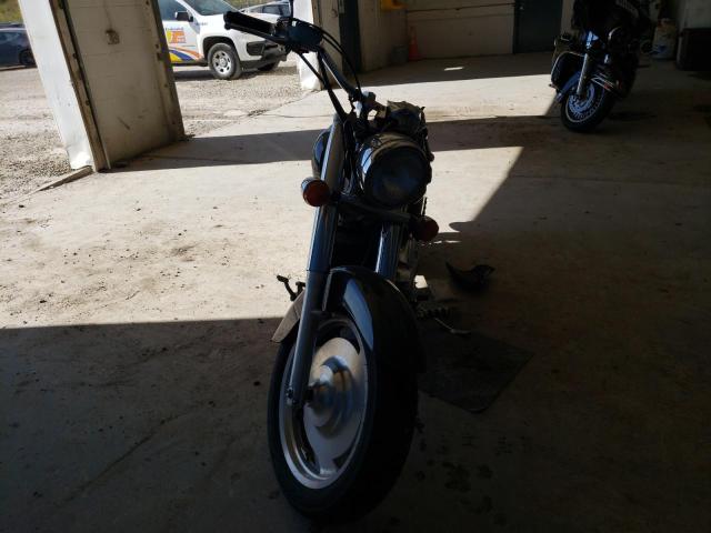 1HFSC4307YA003962 - 2000 HONDA VT1100 C2 BLACK photo 2