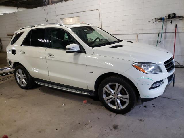 4JGDA5HB2CA088223 - 2012 MERCEDES-BENZ ML 350 4MATIC WHITE photo 4