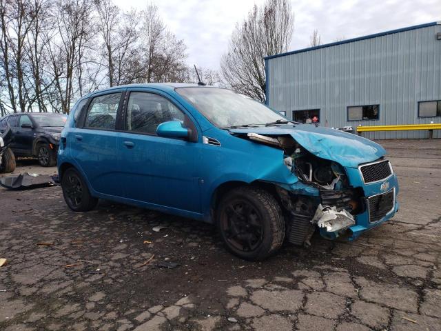 KL1TD66E99B369455 - 2009 CHEVROLET AVEO LS BLUE photo 4