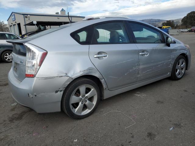 JTDKN3DU5A5210672 - 2010 TOYOTA PRIUS SILVER photo 3