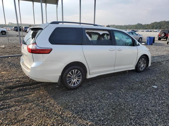 5TDYZ3DC5KS974572 - 2019 TOYOTA SIENNA XLE 白色 照片 5
