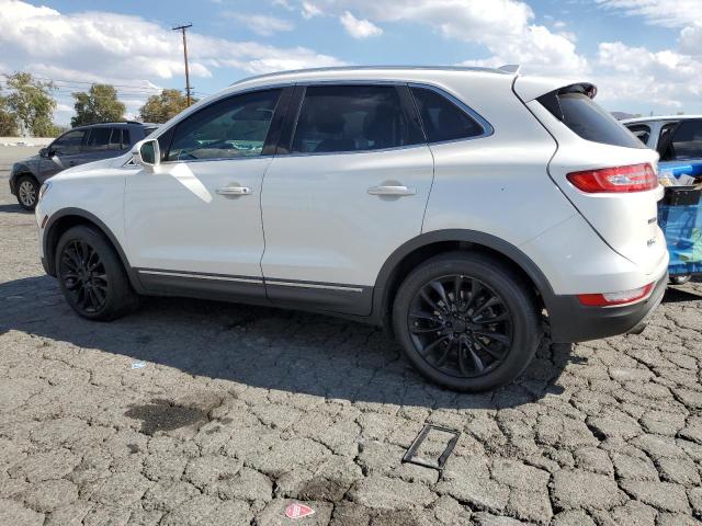 5LMCJ1A98FUJ15842 - 2015 LINCOLN MKC Ақ фото 2