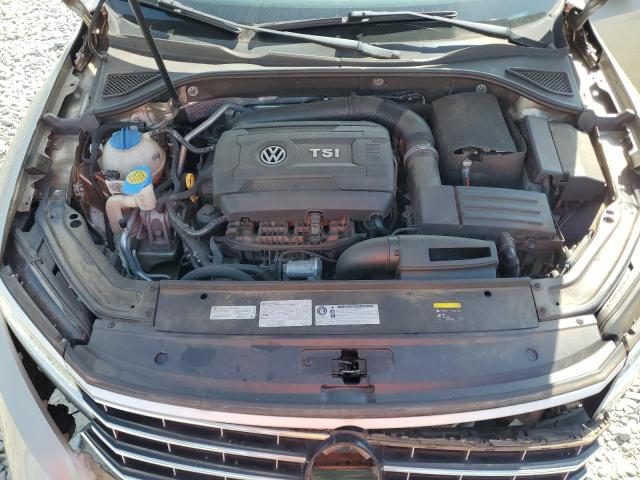 1VWBT7A37GC030667 - 2016 VOLKSWAGEN PASSAT SE TAN photo 11