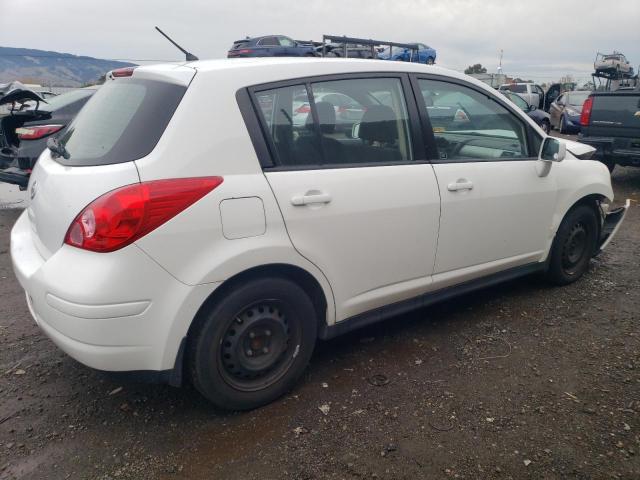 3N1BC1CP3BL441838 - 2011 NISSAN VERSA S WHITE photo 3