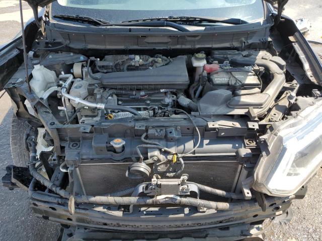KNMAT2MT8JP531807 - 2018 NISSAN ROGUE S BLACK photo 12