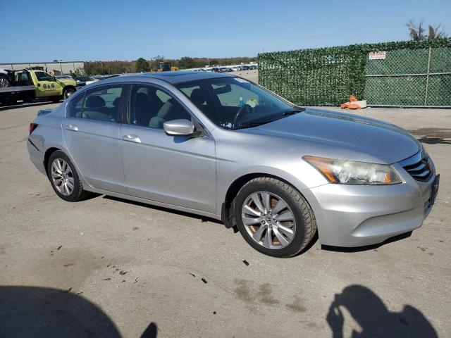 1HGCP2F79BA077909 - 2011 HONDA ACCORD EX SILVER photo 4