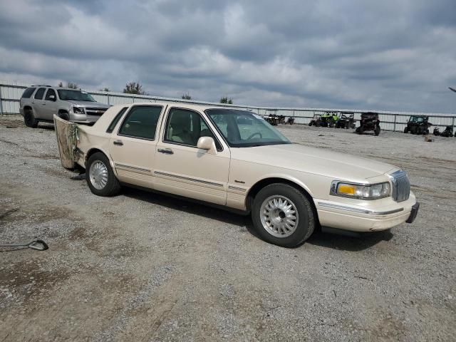 1LNLM82W9VY740846 - 1997 LINCOLN TOWN CAR SIGNATURE أسمر صورة 4