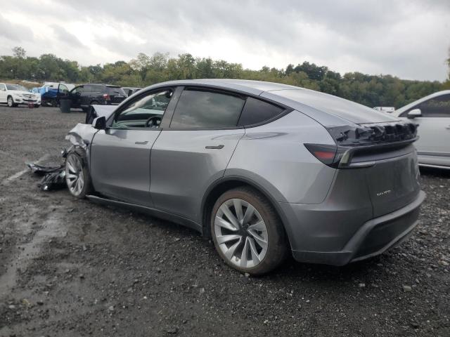 7SAYGDEE3TF326555 - 2026 TESLA MODEL Y 银色 照片 2