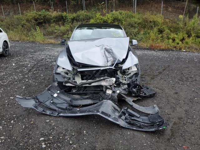 7SAYGDEE3TF326555 - 2026 TESLA MODEL Y 银色 照片 5