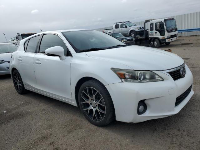 JTHKD5BH7C2073628 - 2012 LEXUS CT 200 WHITE photo 4