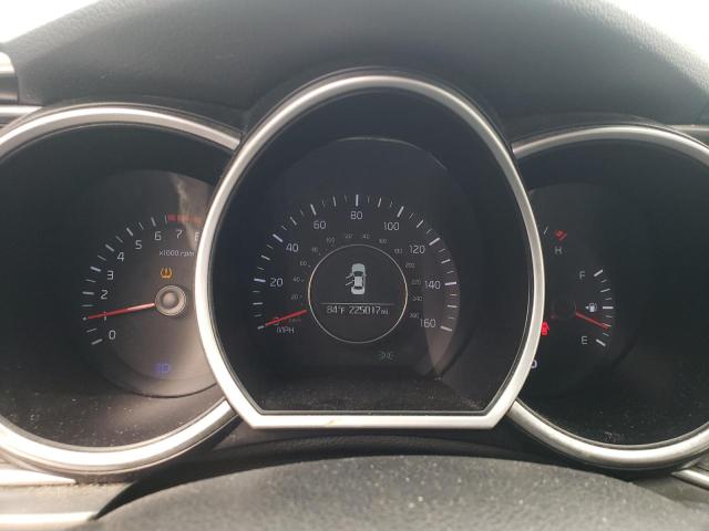 5XXGM4A77FG419718 - 2015 KIA OPTIMA LX Srebrny zdjęcie 9