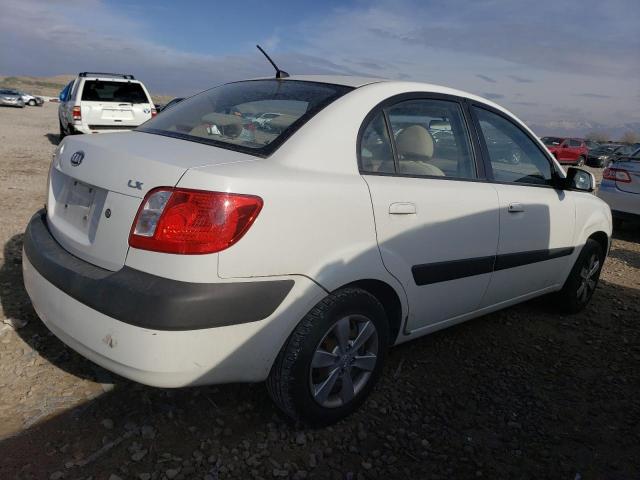 KNADE123086302863 - 2008 KIA RIO BASE WHITE photo 3