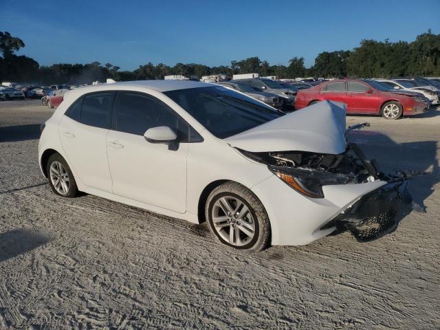 JTND4MBE3N3174104 - 2022 TOYOTA COROLLA SE WHITE photo 4