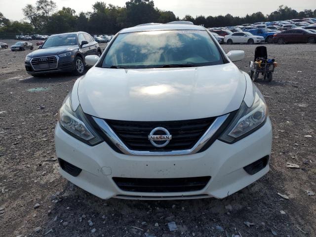 1N4AL3AP7JC224042 - 2018 NISSAN ALTIMA 2.5 WHITE photo 5
