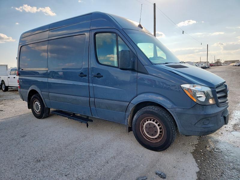 WD3PE7CD3JP629004 - 2018 MERCEDES-BENZ SPRINTER 2500 蓝色 照片 4