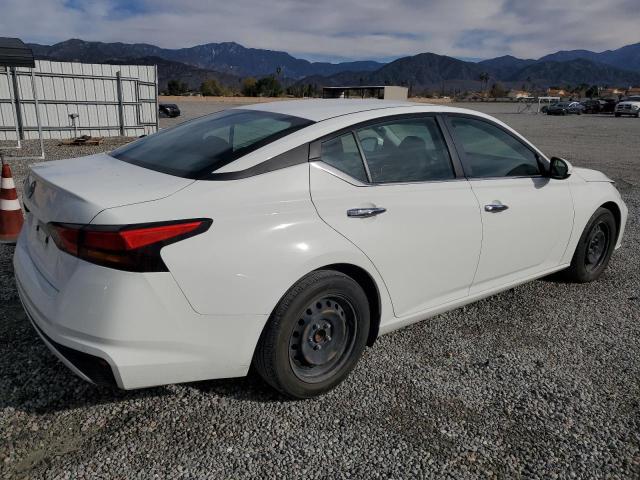 1N4BL4BV6PN339588 - 2023 NISSAN ALTIMA S WHITE photo 3