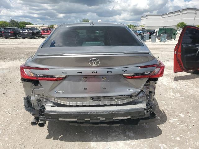 4T1DAACK3SU520802 - 2025 TOYOTA CAMRY XSE ნაცრისფერი ფოტო 6