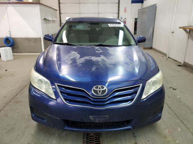 4T4BF3EK3AR046291 - 2010 TOYOTA CAMRY BASE BLUE photo 5