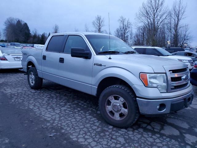 1FTFW1EF6DFB68322 - 2013 FORD F150 SUPERCREW SILVER photo 4