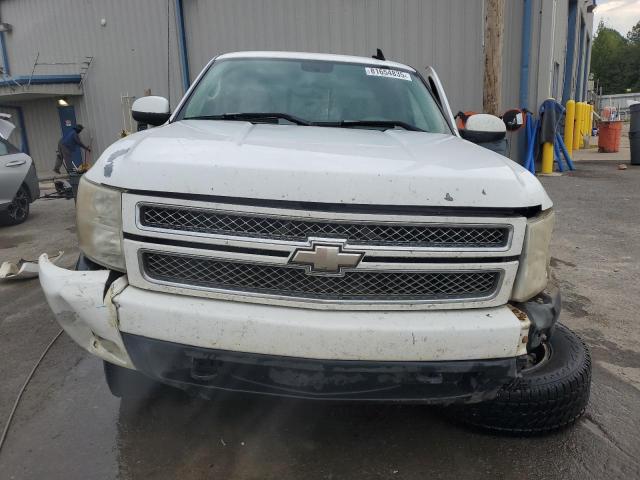 1GCEC190X7Z608541 - 2007 CHEVROLET SILVERADO C1500 თეთრი ფოტო 5