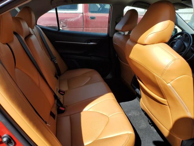 4T1T11AK1MU481130 - 2021 TOYOTA CAMRY SE RED photo 10