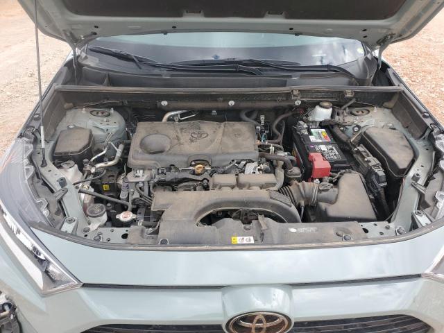 2T3W1RFV5MW135300 - 2021 TOYOTA RAV4 XLE ნაცრისფერი ფოტო 12