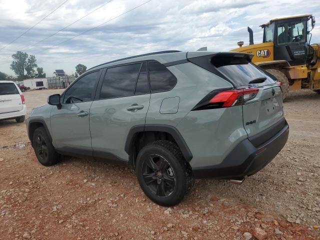 2T3W1RFV5MW135300 - 2021 TOYOTA RAV4 XLE ნაცრისფერი ფოტო 2