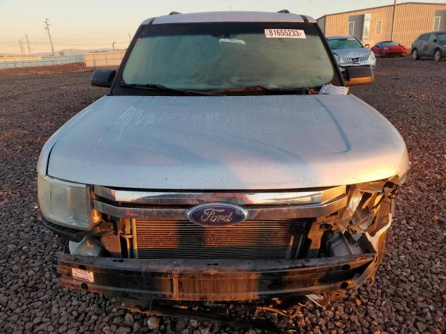 2FMGK5BC5BBD24331 - 2011 FORD FLEX SE SILVER photo 5