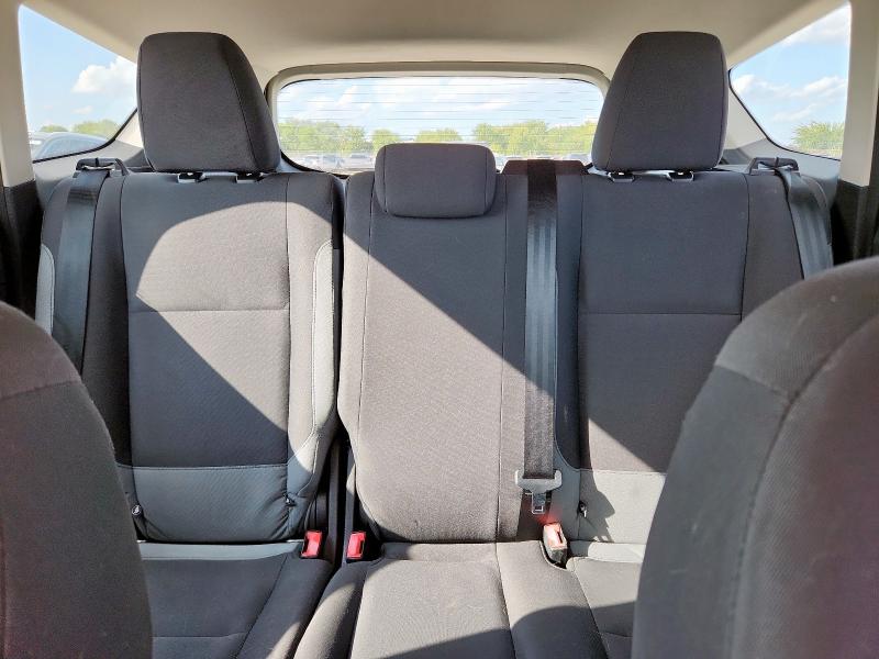 1FMCU0F70FUB22456 - 2015 FORD ESCAPE S 银色 照片 10