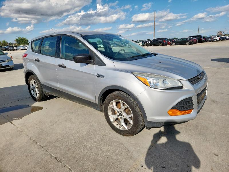 1FMCU0F70FUB22456 - 2015 FORD ESCAPE S 银色 照片 4