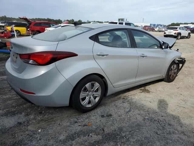 5NPDH4AE8GH771184 - 2016 HYUNDAI ELANTRA SE SILVER photo 3