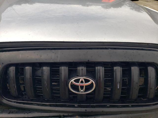5TEWM72N24Z397555 - 2004 TOYOTA TACOMA XTRACAB SILVER photo 11