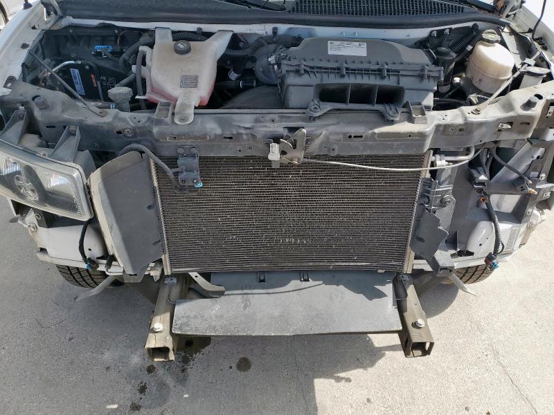 1GCWGAFP1M1308052 - 2021 CHEVROLET EXPRESS G2 თეთრი ფოტო 11