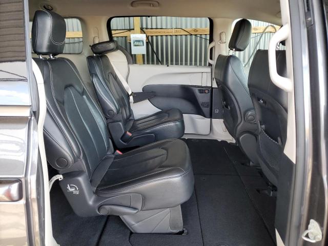 2C4RC1BG2NR134245 - 2022 CHRYSLER PACIFICA TOURING L GRAY photo 11