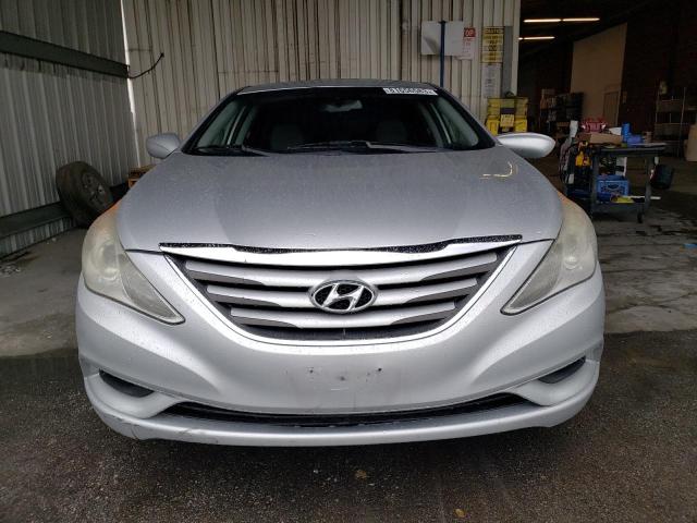 5NPEB4ACXEH862345 - 2014 HYUNDAI SONATA GLS SILVER photo 5