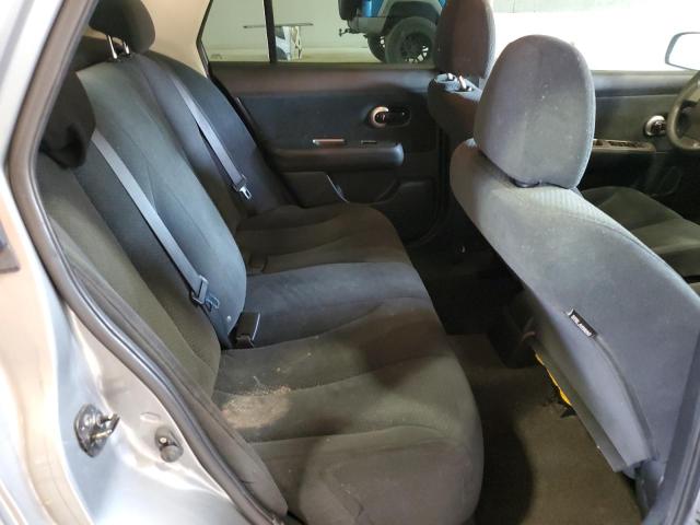 3N1BC1AP5AL467729 - 2010 NISSAN VERSA S ნაცრისფერი ფოტო 10