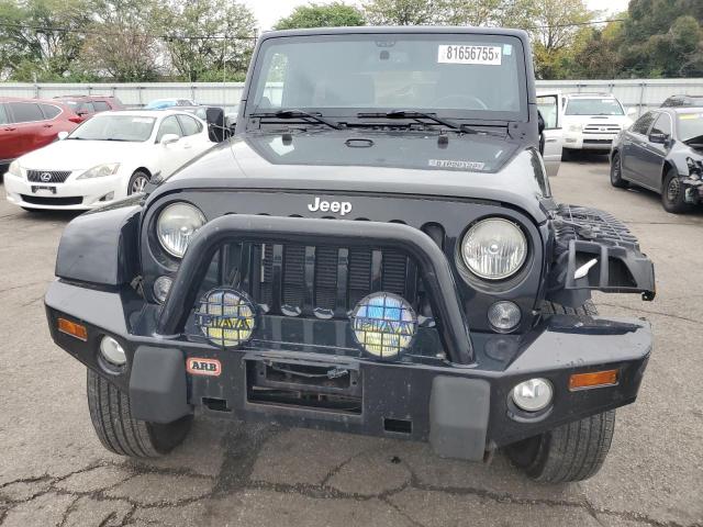 1C4BJWEG4EL118315 - 2014 JEEP WRANGLER U SAHARA 黑色 照片 5