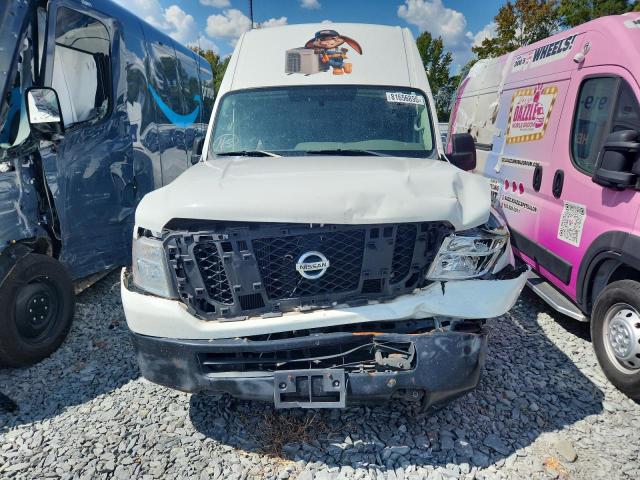1N6BF0LY8KN806700 - 2019 NISSAN NV 2500 S Weiß Foto 5