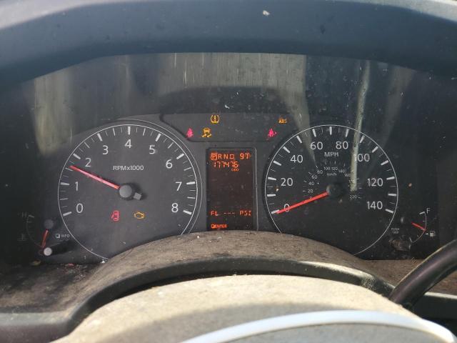 1N6BF0LY8KN806700 - 2019 NISSAN NV 2500 S Weiß Foto 9