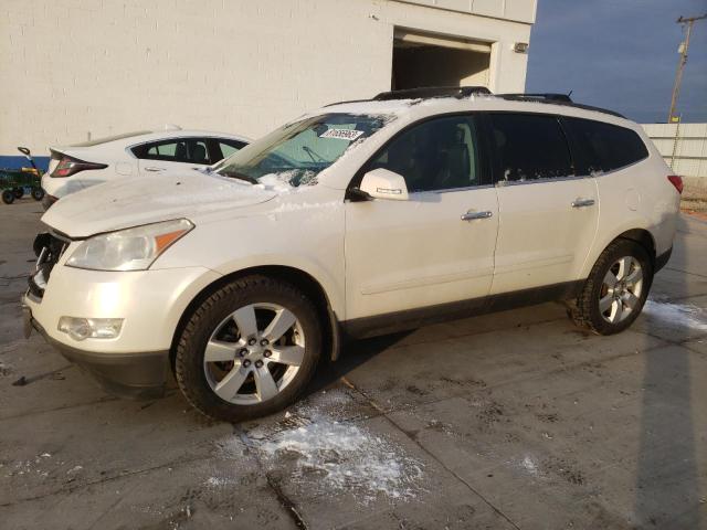 1GNKVJED2BJ301790 - 2011 CHEVROLET TRAVERSE LT WHITE photo 1