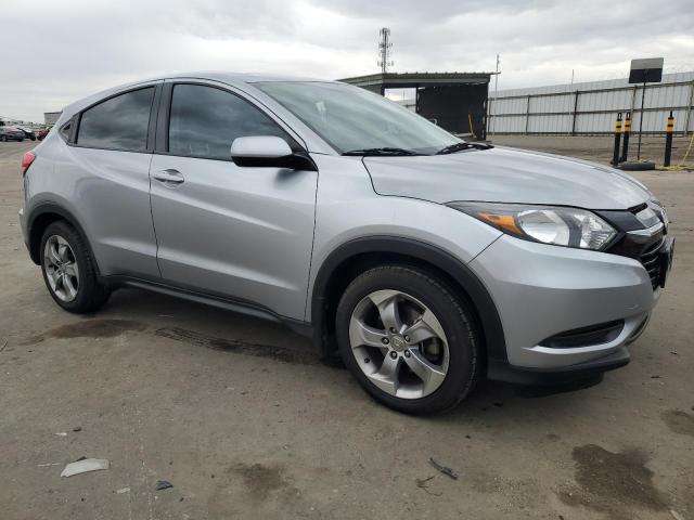 3CZRU5H37HG707167 - 2017 HONDA HR-V LX SILVER photo 4