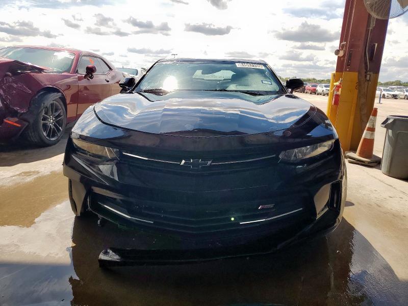 1G1FB1RS9H0109348 - 2017 CHEVROLET CAMARO LT أسود صورة 5