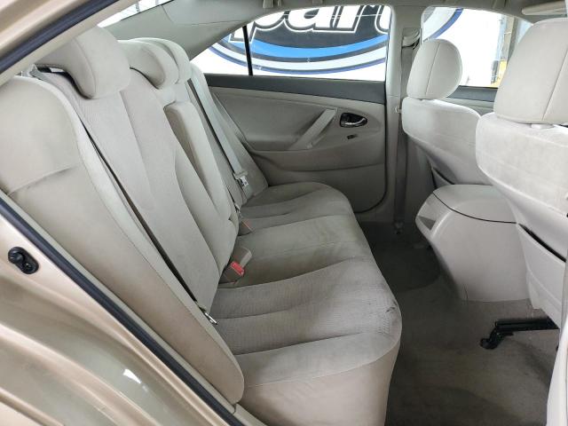 4T1BF3EK9BU771213 - 2011 TOYOTA CAMRY BASE GOLD photo 10