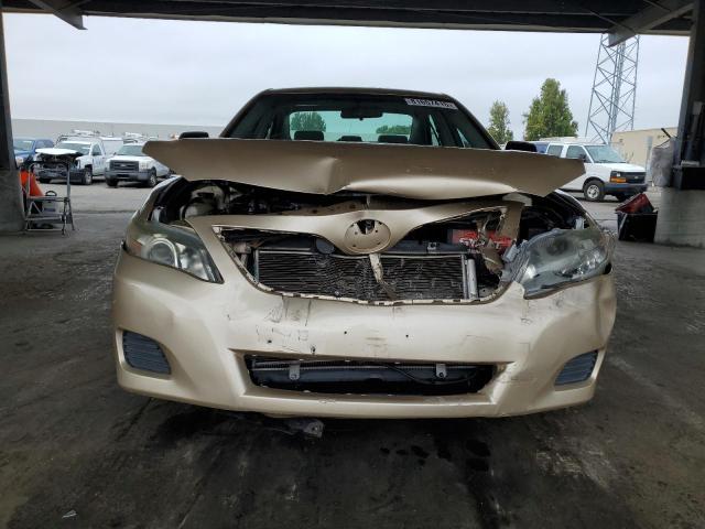 4T1BF3EK9BU771213 - 2011 TOYOTA CAMRY BASE GOLD photo 5