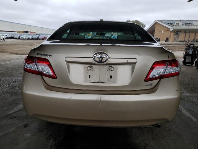 4T1BF3EK9BU771213 - 2011 TOYOTA CAMRY BASE GOLD photo 6