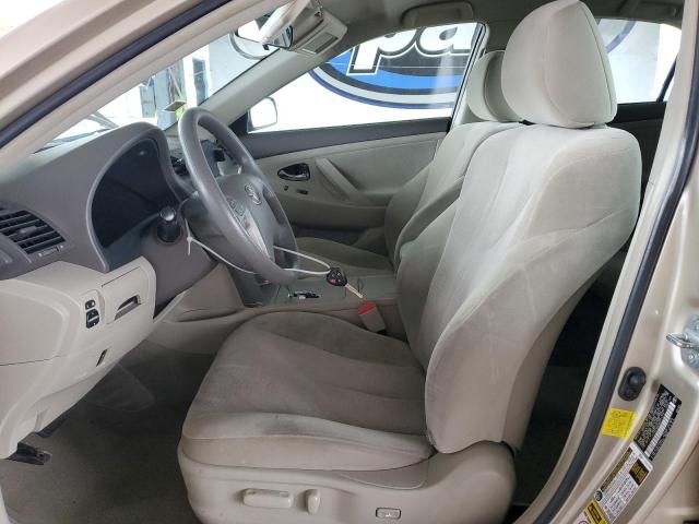 4T1BF3EK9BU771213 - 2011 TOYOTA CAMRY BASE GOLD photo 7